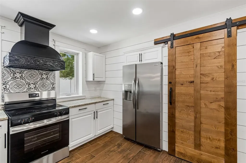5114 Stonehaven Court Tampa FL 33624