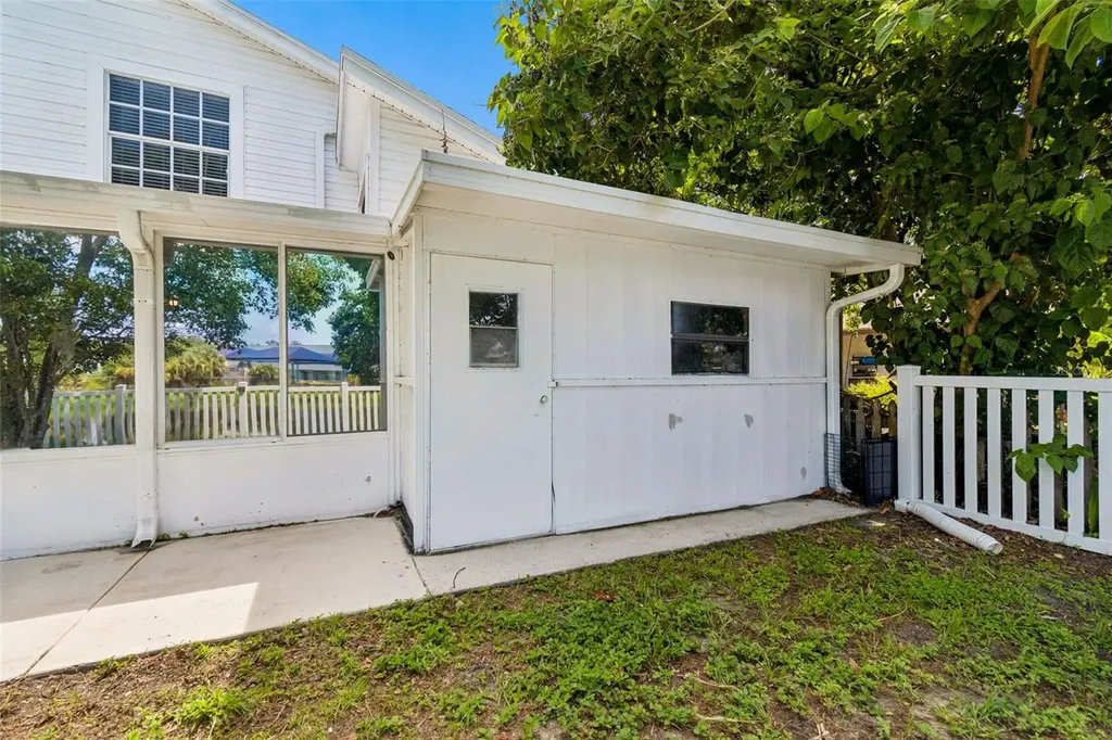 5114 Stonehaven Court Tampa FL 33624
