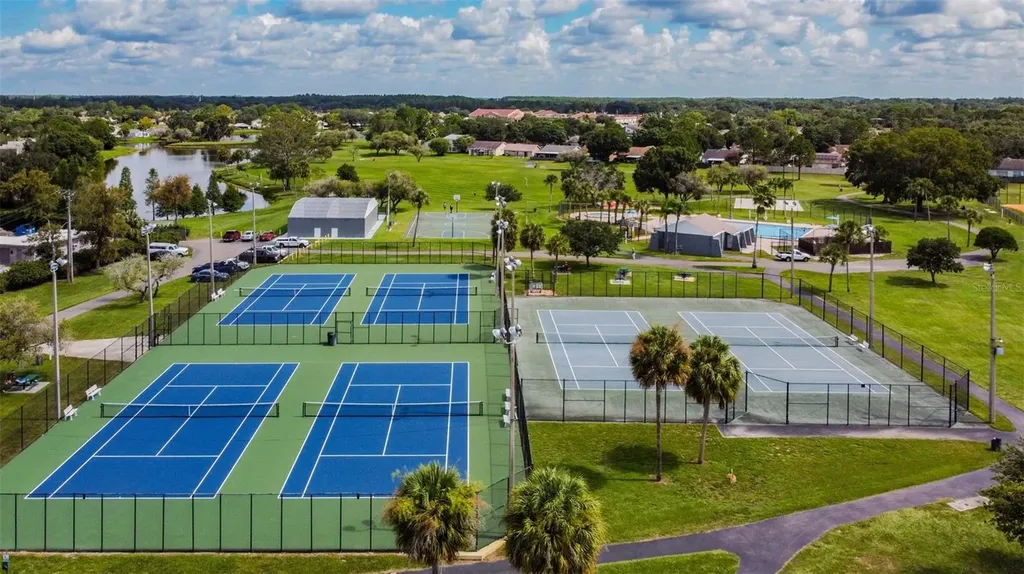 5114 Stonehaven Court Tampa FL 33624