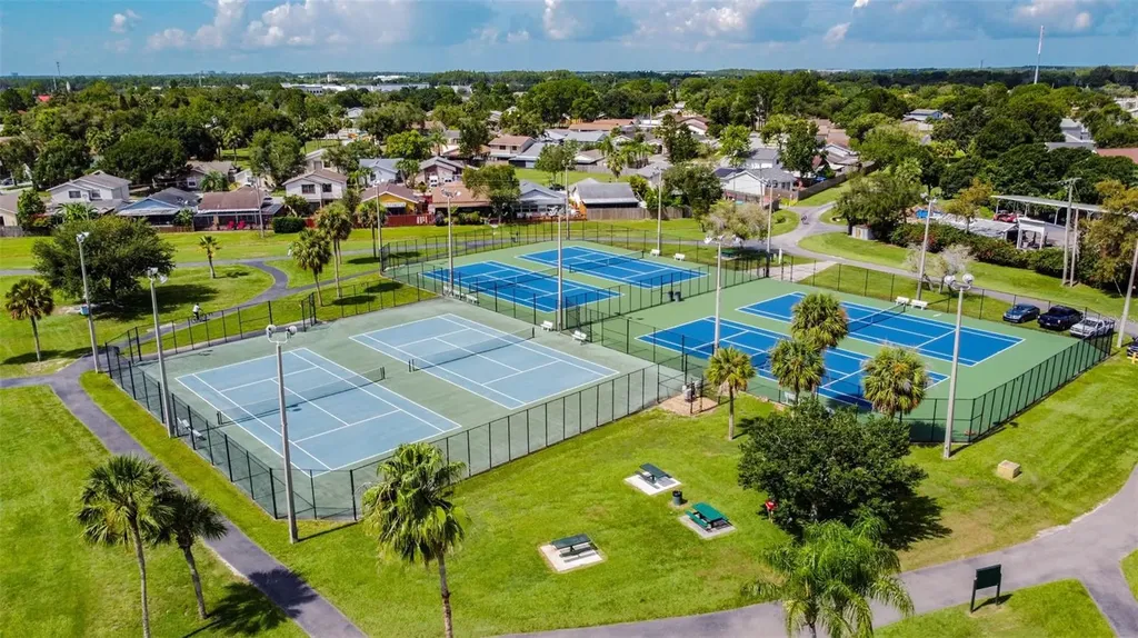 5114 Stonehaven Court Tampa FL 33624