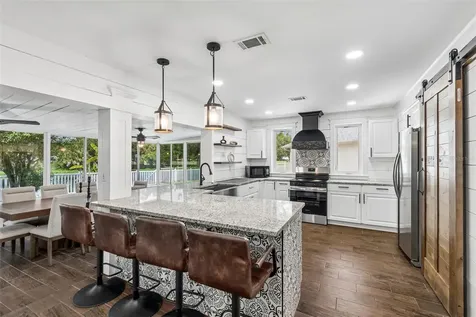 5114 Stonehaven Court Tampa FL 33624
