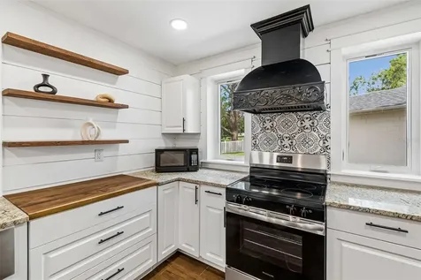 5114 Stonehaven Court Tampa FL 33624