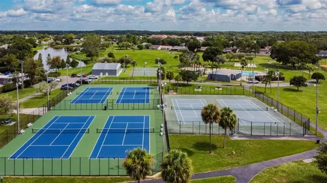 5114 Stonehaven Court Tampa FL 33624