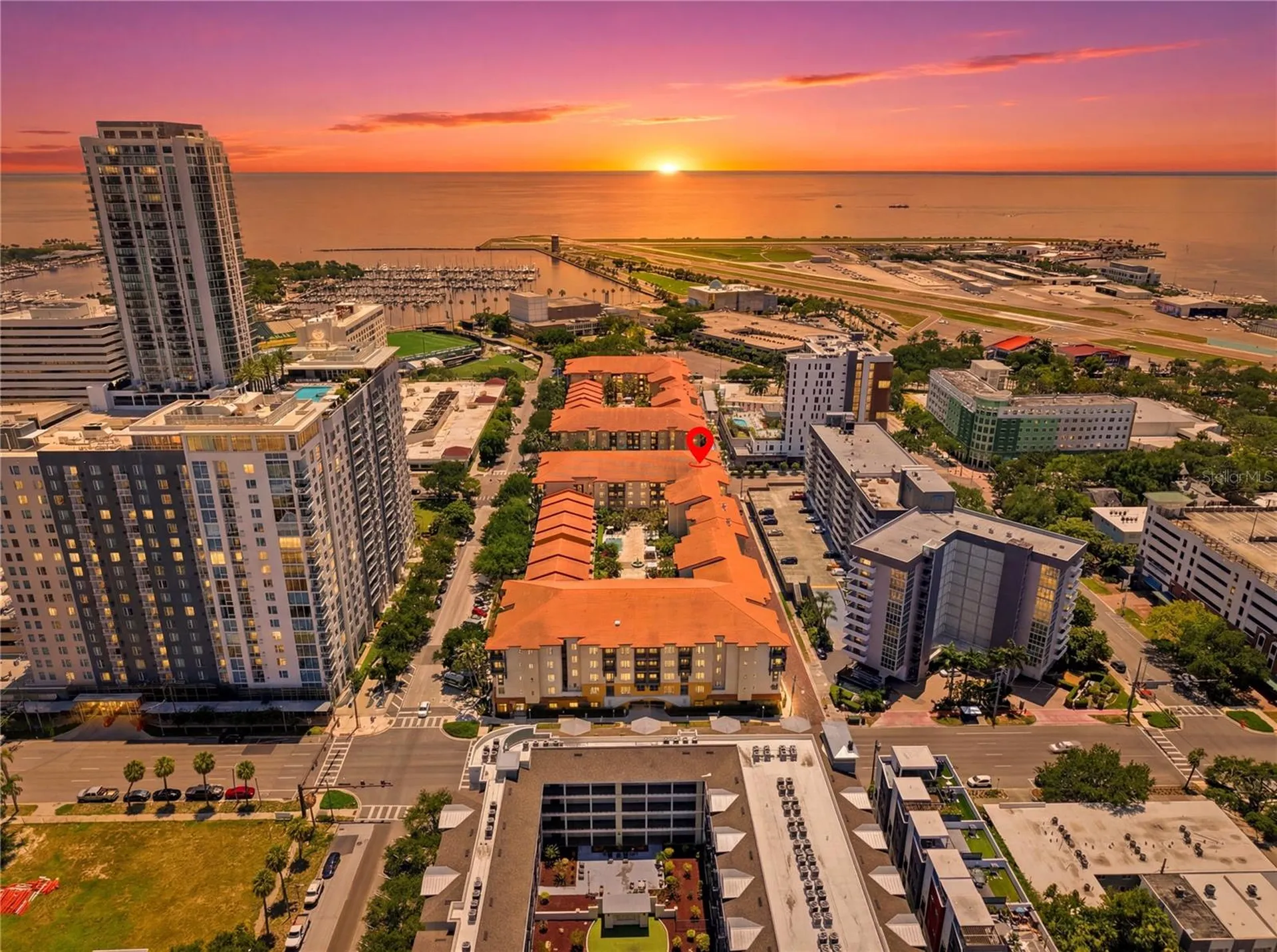 200 4th Avenue S St Petersburg FL 33701