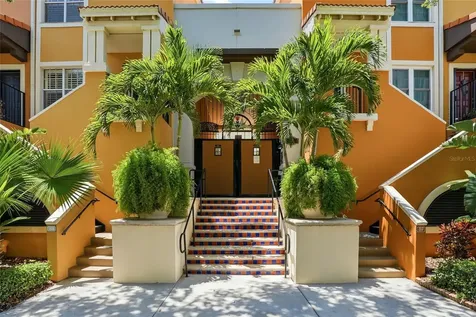 200 4th Avenue S St Petersburg FL 33701