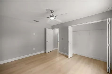 10 Bay Lane Ocklawaha FL 32179
