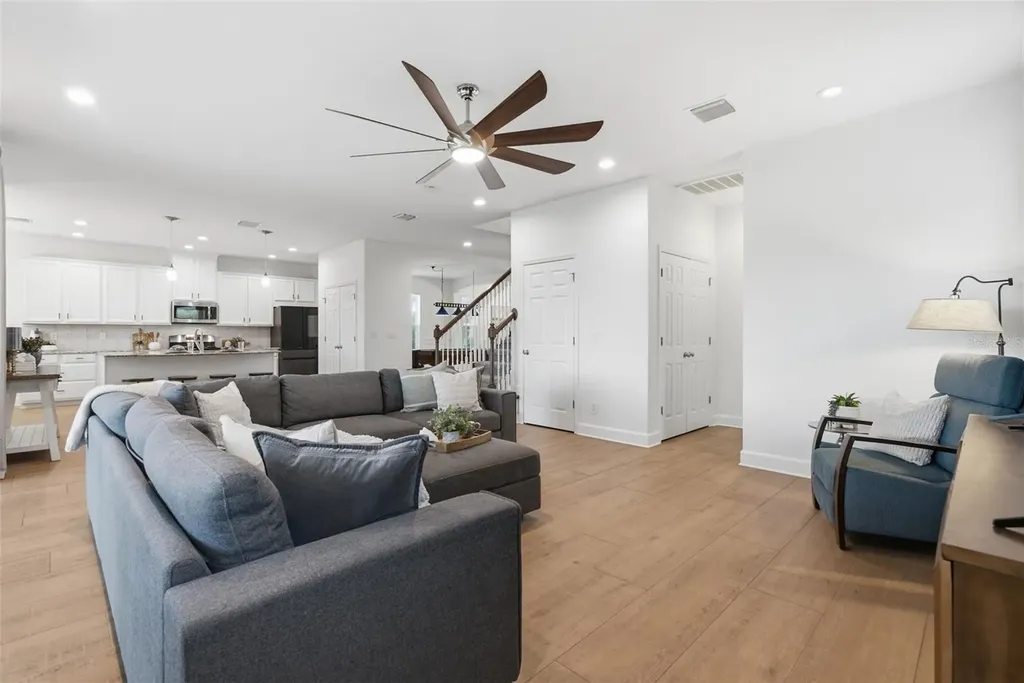 9323 Bella Vita Circle Land O Lakes FL 34637