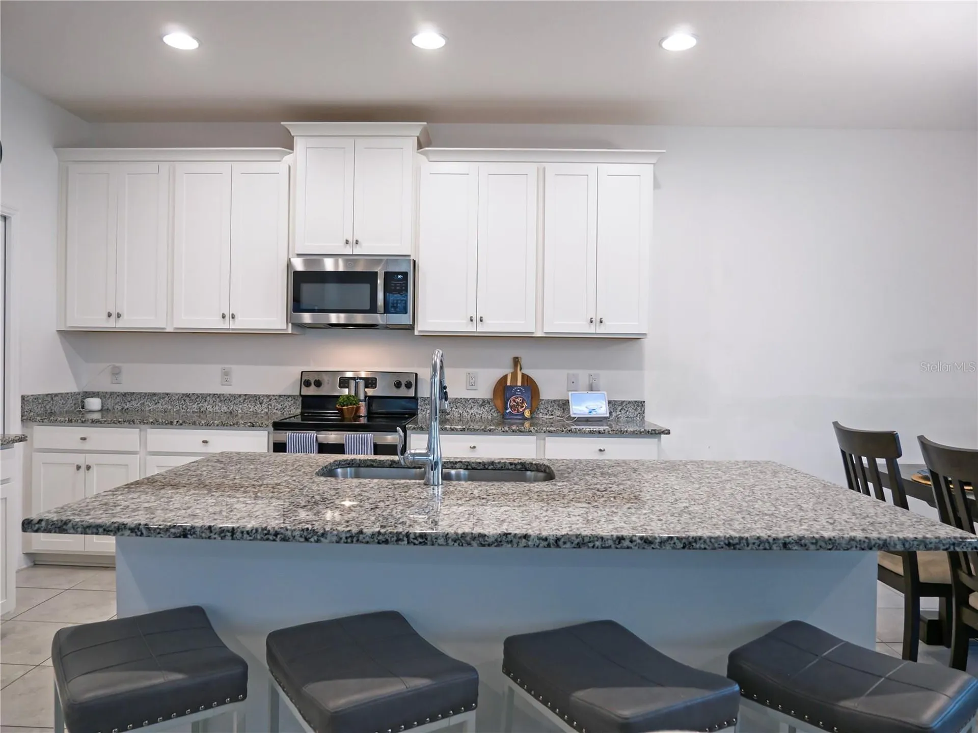 2876 Misty Marble Drive Zephyrhills FL 33540