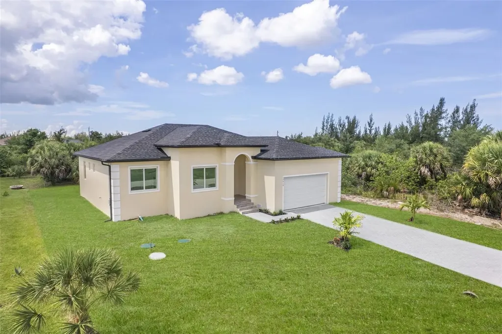 15419 Seafoam Circle Port Charlotte FL 33981