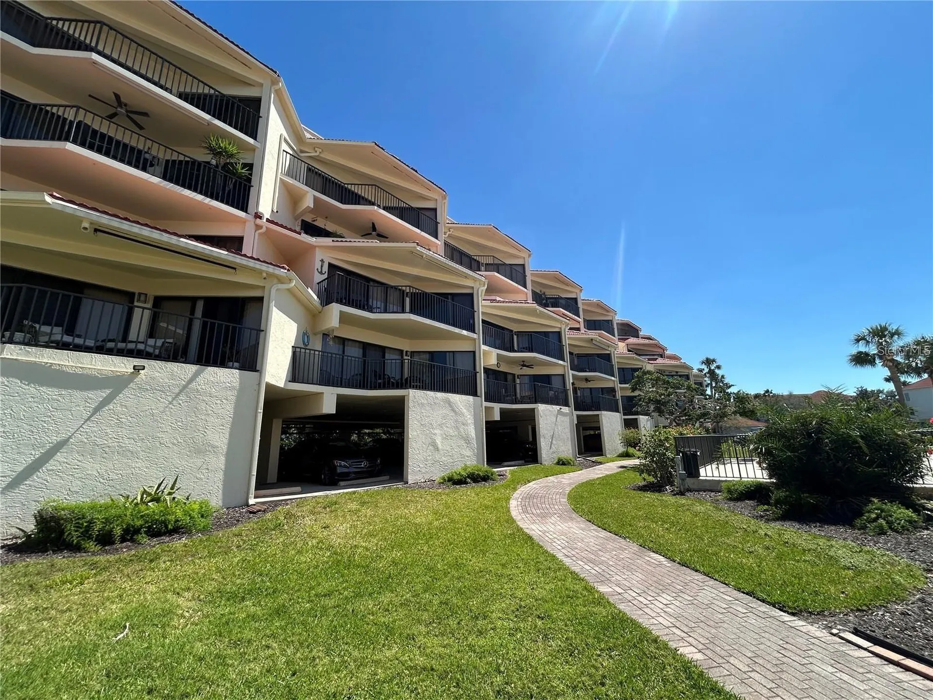 204 3rd Street W Bradenton FL 34205