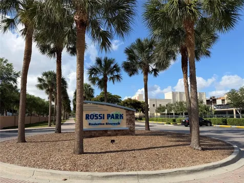 204 3rd Street W Bradenton FL 34205