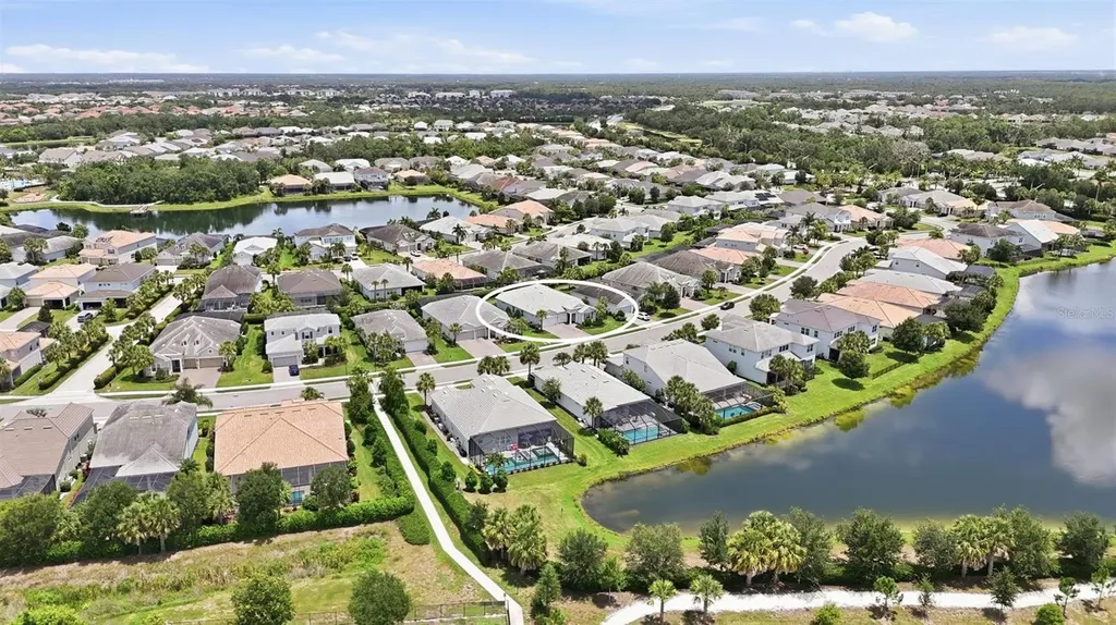 12311 Blue Hill Trail Bradenton FL 34211