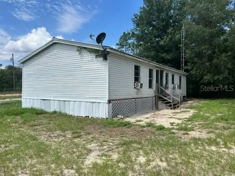 126 Switzerland Street Interlachen FL 32148