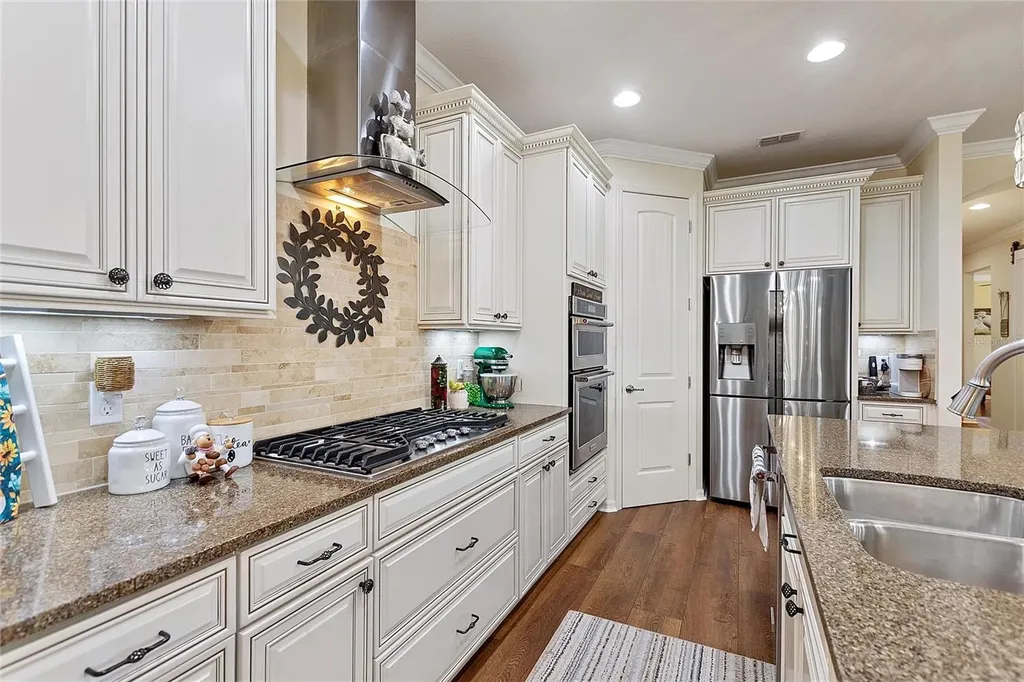 556 Zamora Way Davenport FL 33837