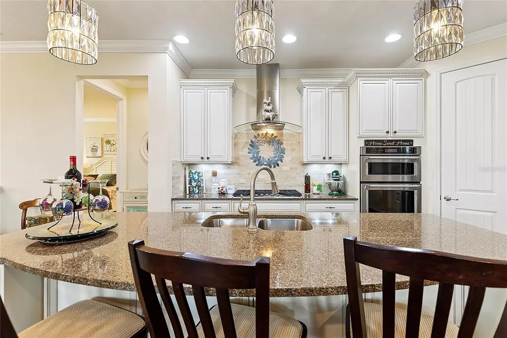 556 Zamora Way Davenport FL 33837