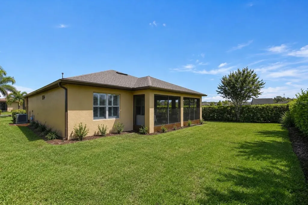 556 Zamora Way Davenport FL 33837