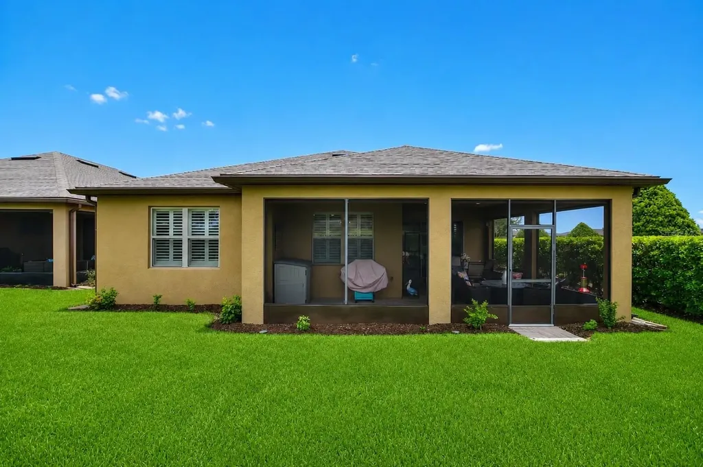 556 Zamora Way Davenport FL 33837