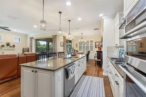 556 Zamora Way Davenport FL 33837