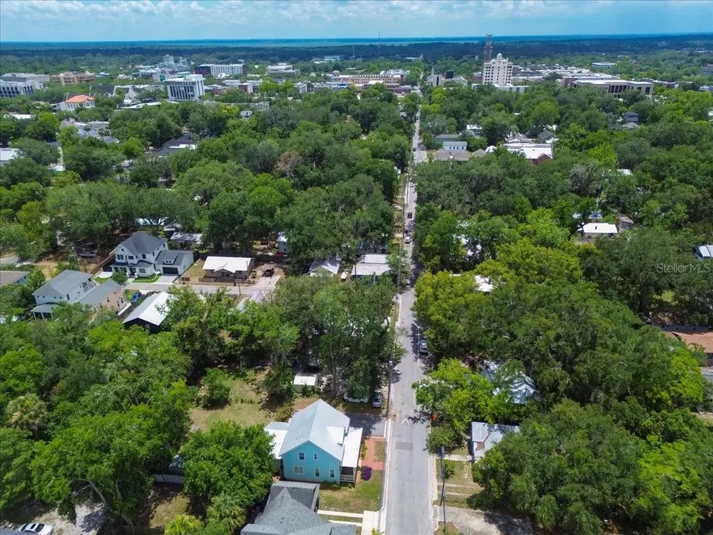 619 NW 3rd Street Gainesville FL 32601