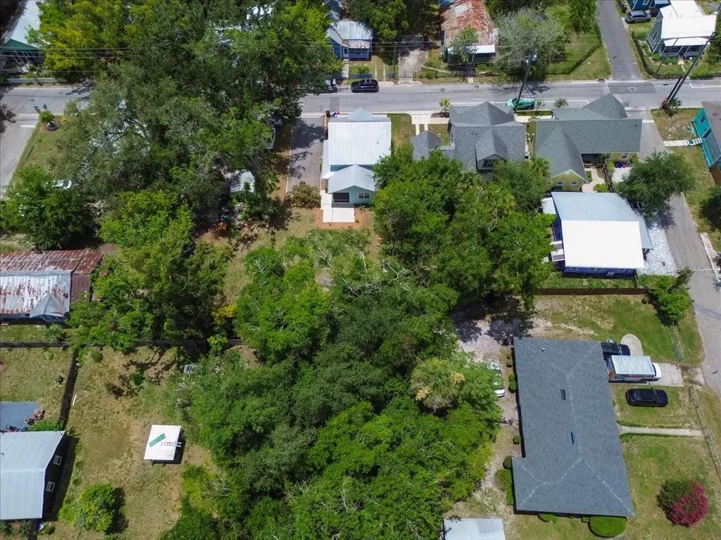 619 NW 3rd Street Gainesville FL 32601