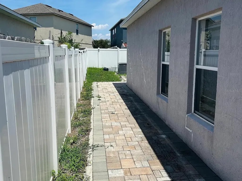7780 Newlan Drive Orlando FL 32818