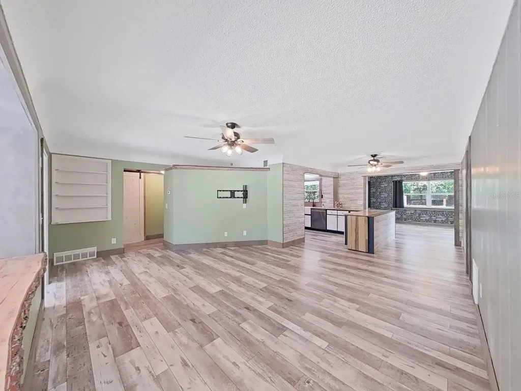 5 N Keystone Drive Clearwater FL 33755