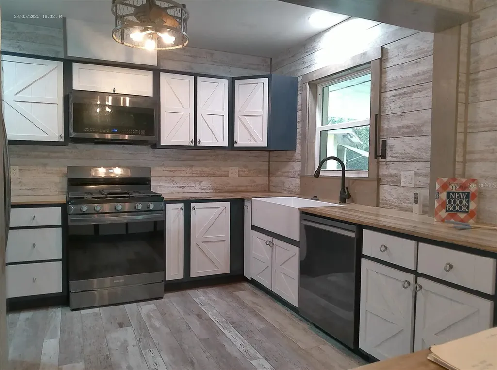 5 N Keystone Drive Clearwater FL 33755
