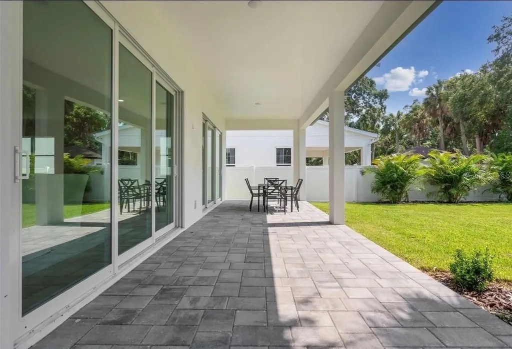 6705 S Himes Avenue Tampa FL 33611