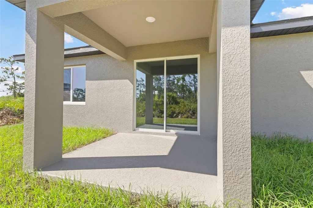 12233 Wagner Lane Port Charlotte FL 33981