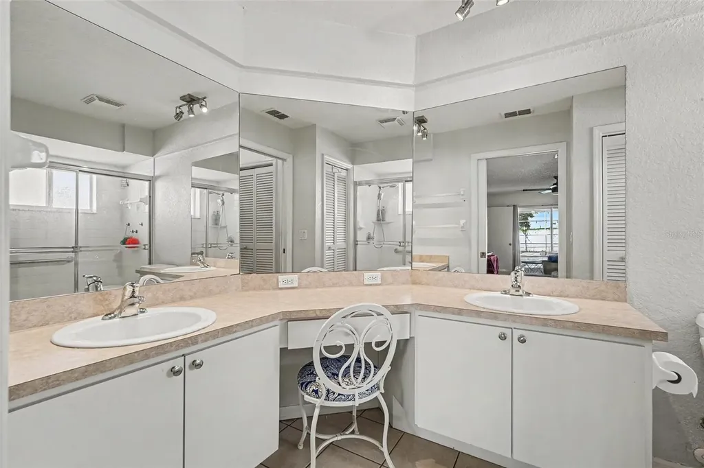 4187 Everett Avenue Spring Hill FL 34609