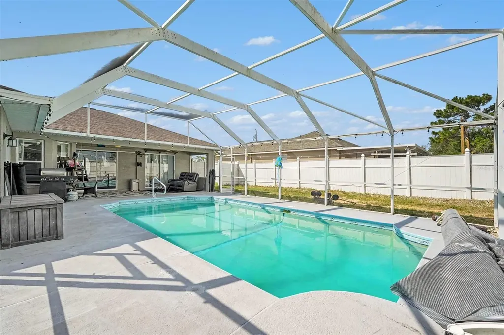 4187 Everett Avenue Spring Hill FL 34609