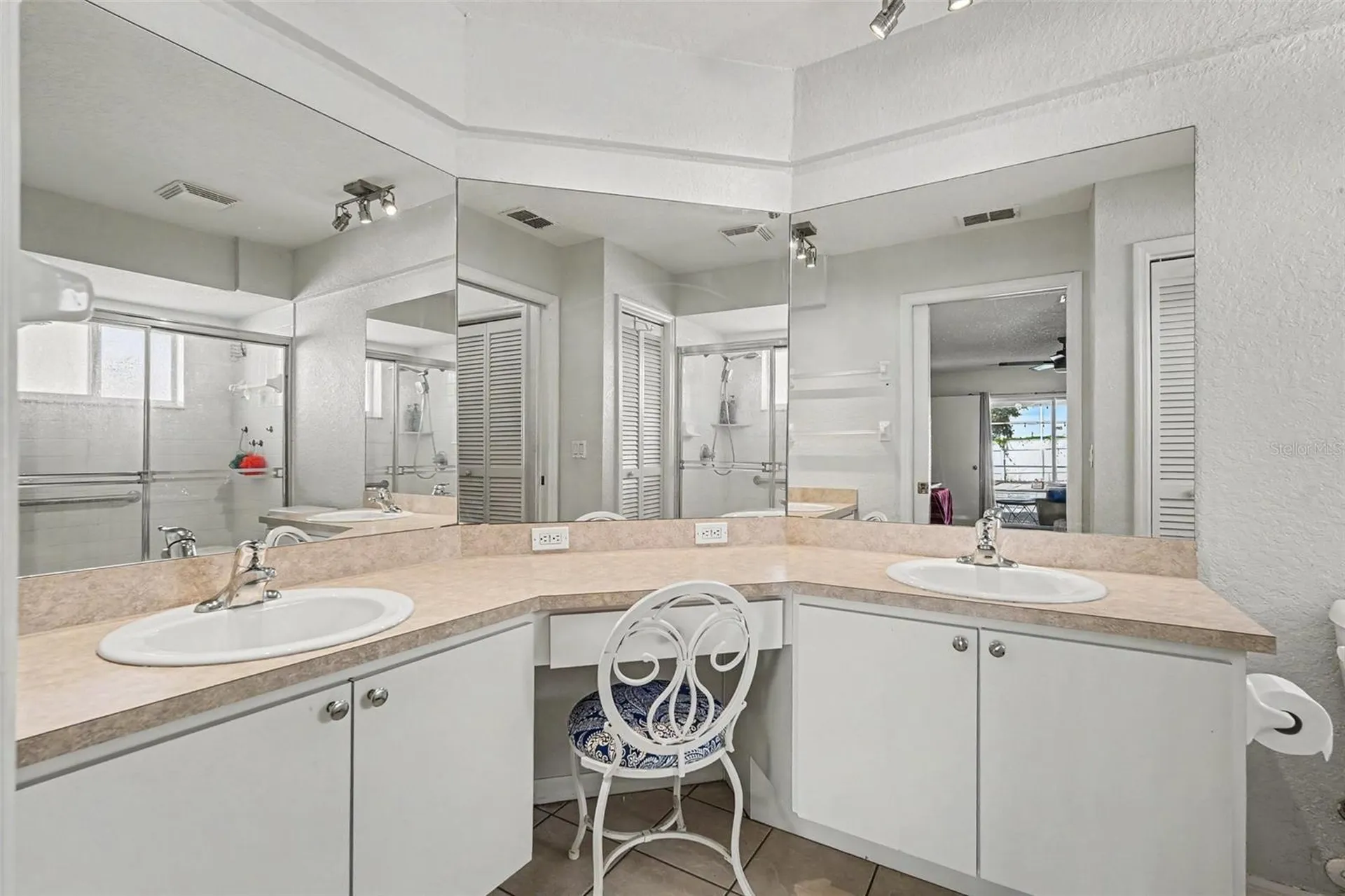 4187 Everett Avenue Spring Hill FL 34609