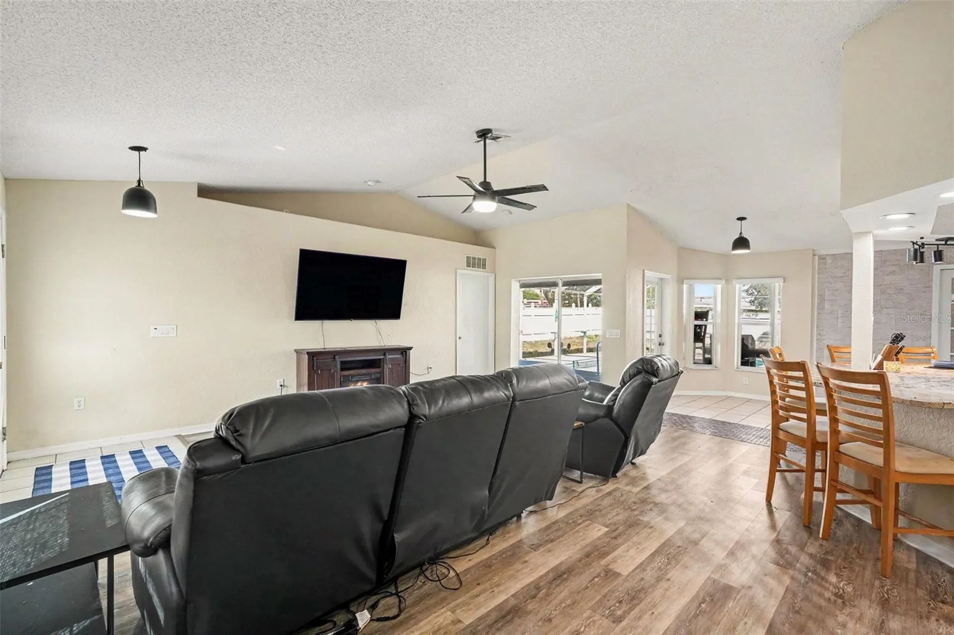 4187 Everett Avenue Spring Hill FL 34609