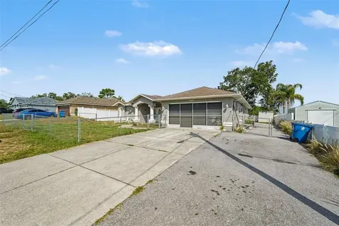 4187 Everett Avenue Spring Hill FL 34609