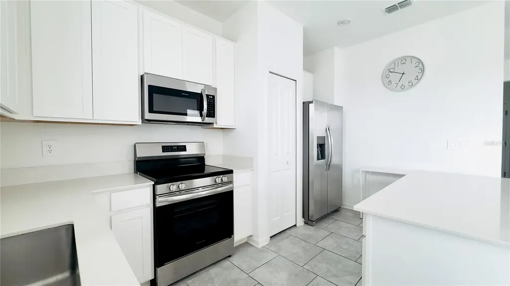 3255 Laurent Loop Davenport FL 33837