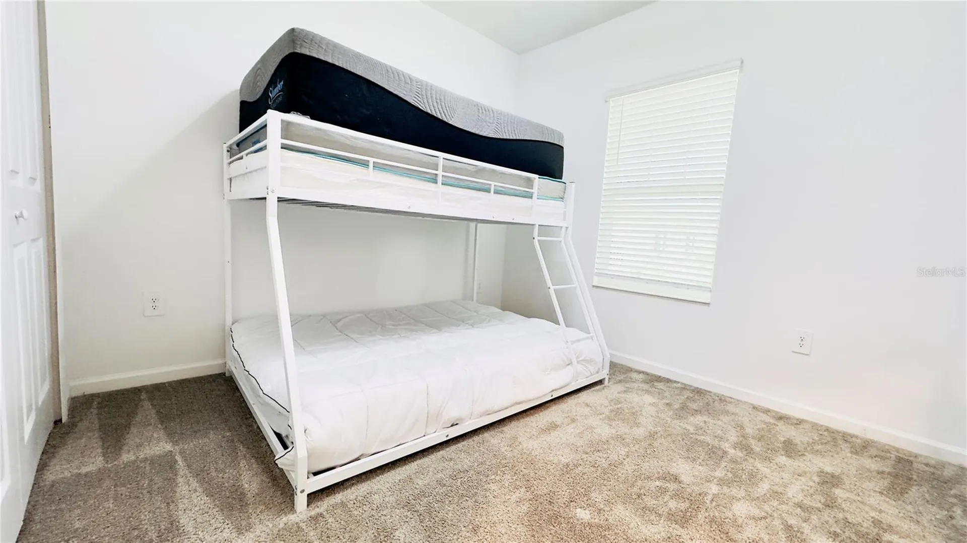 3255 Laurent Loop Davenport FL 33837