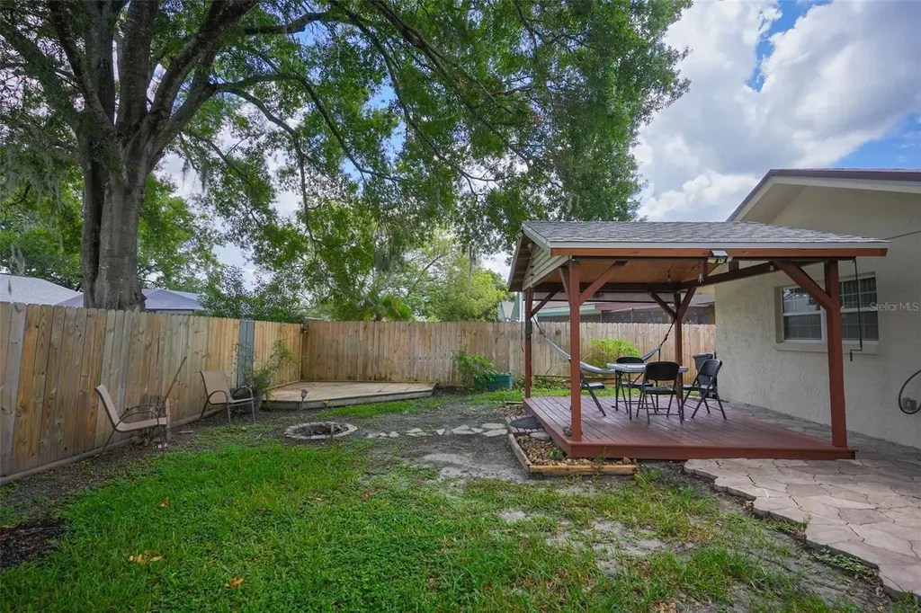 1304 Sandalwood Drive Plant City FL 33563