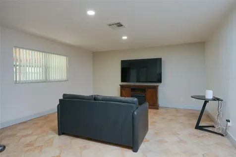 1304 Sandalwood Drive Plant City FL 33563