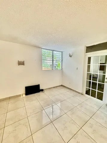 Calle 46 Royal Town Bayamon PR 00956