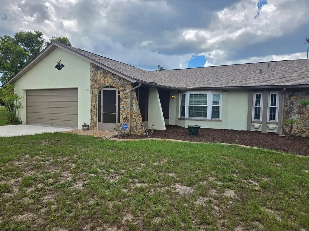 9233 Geneva Street Spring Hill FL 34608