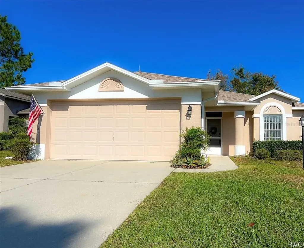 1827 W Nicole Drive Lecanto FL 34461