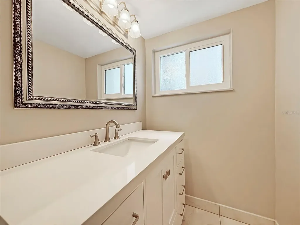 4607 W Fig Street Tampa FL 33609