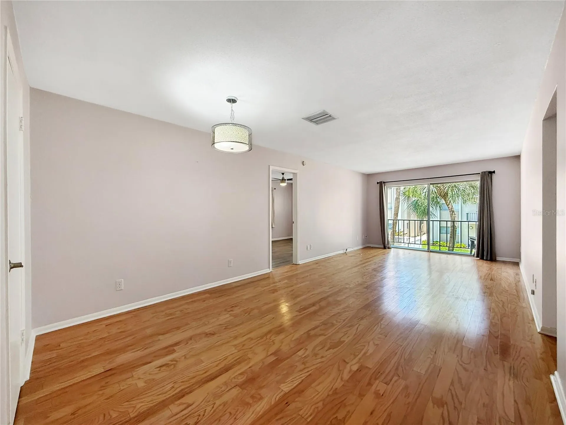 4607 W Fig Street Tampa FL 33609