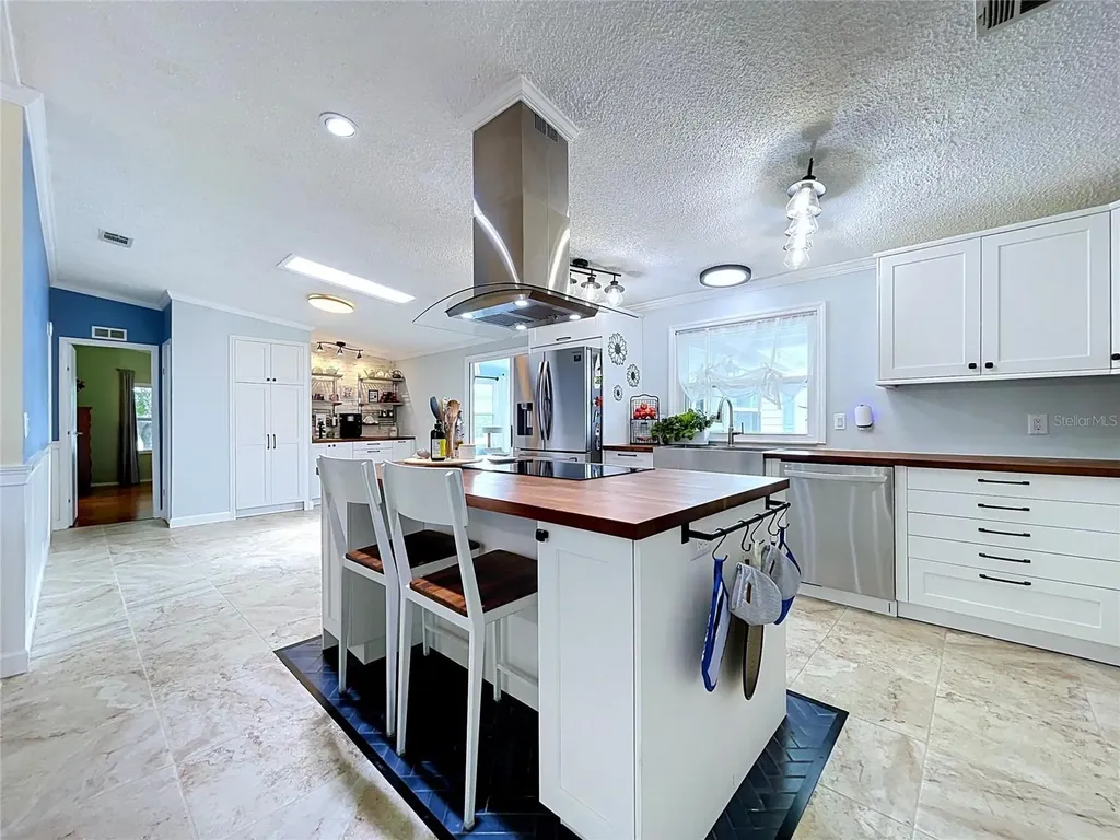 5020 Forest Crest Drive Lakeland FL 33810