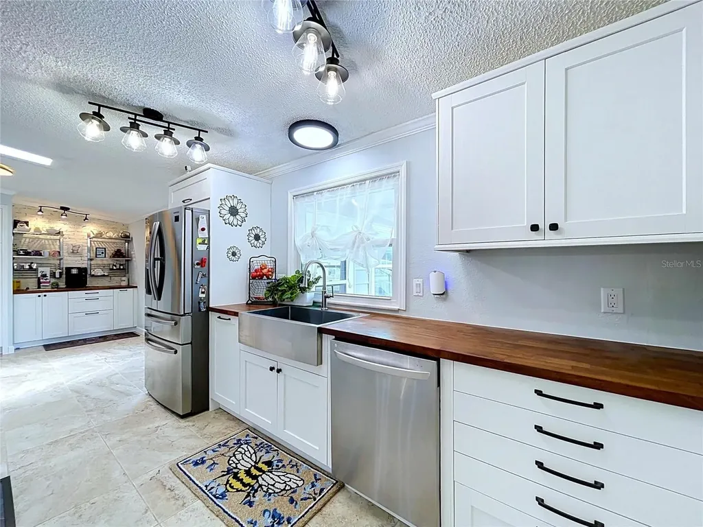 5020 Forest Crest Drive Lakeland FL 33810