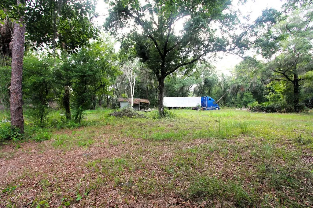 38319 County Line Road Zephyrhills FL 33540