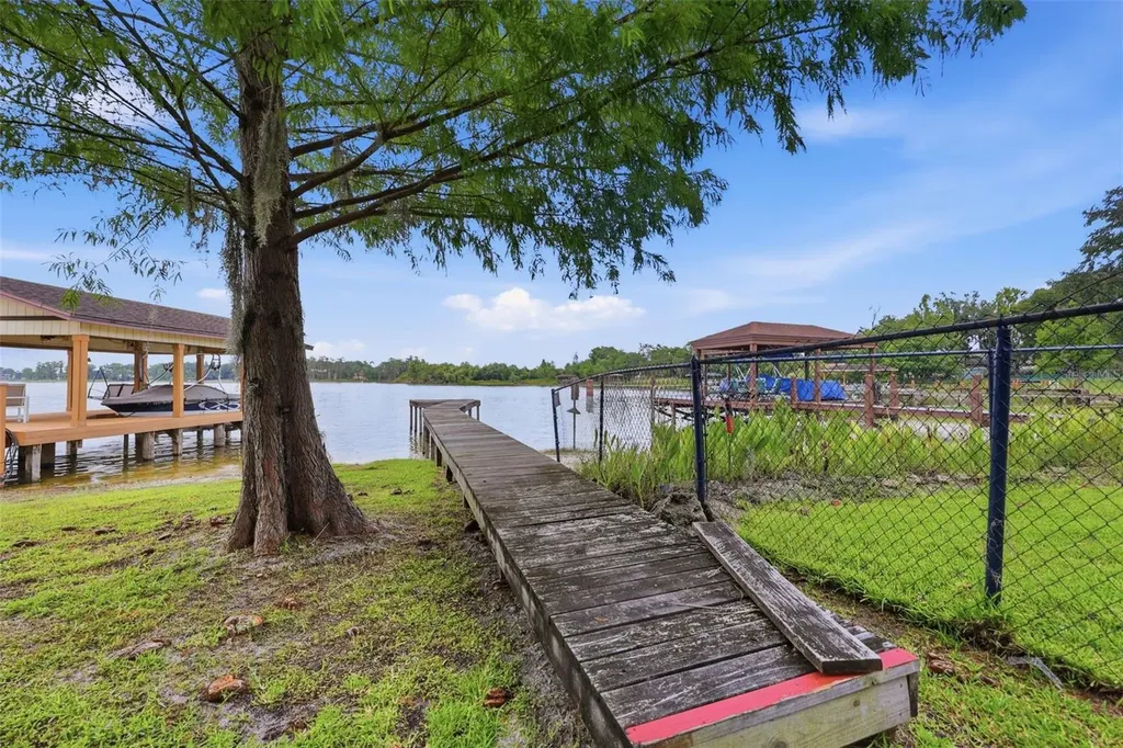 5409 Stratemeyer Drive Orlando FL 32839
