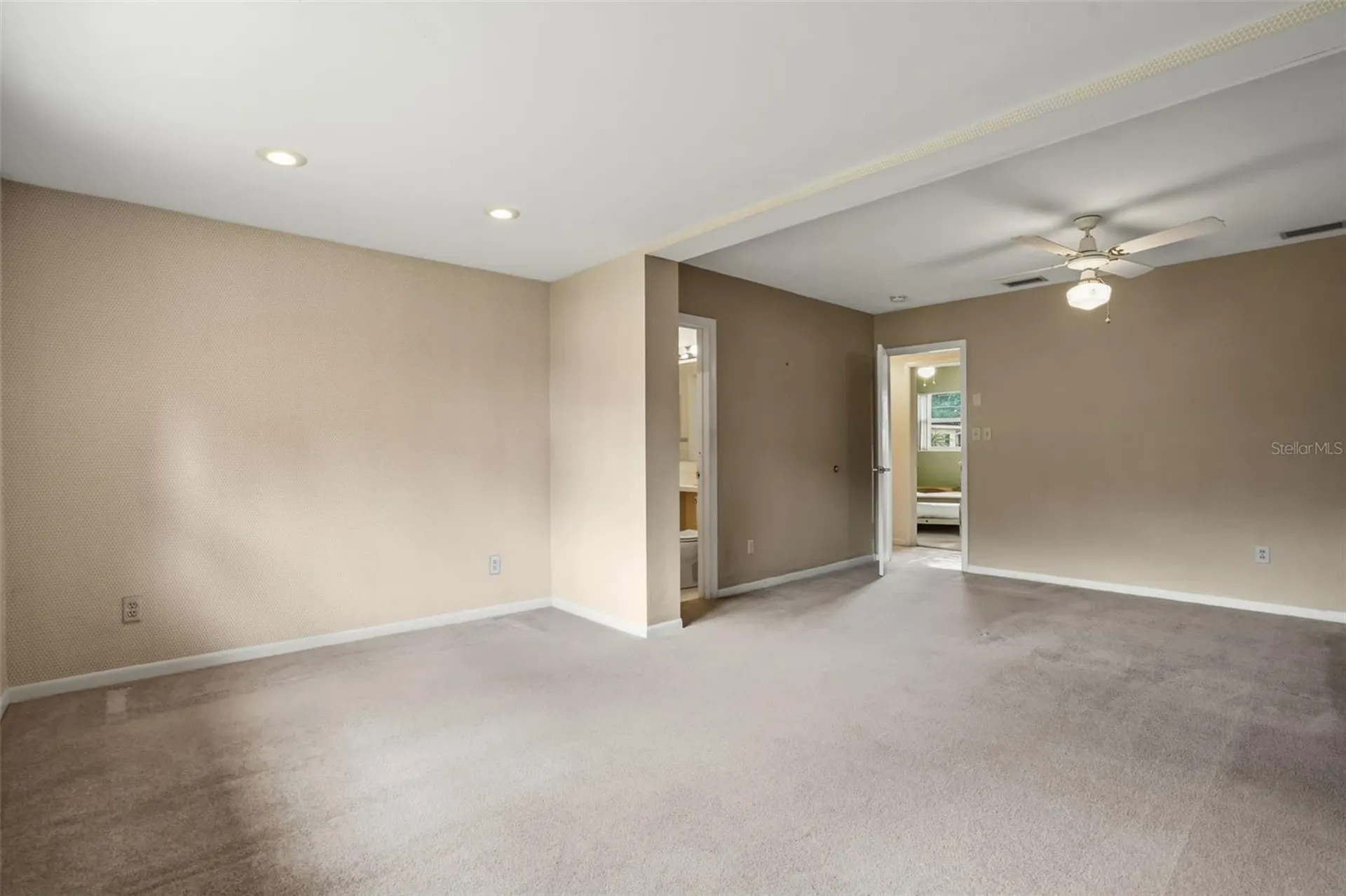 5409 Stratemeyer Drive Orlando FL 32839