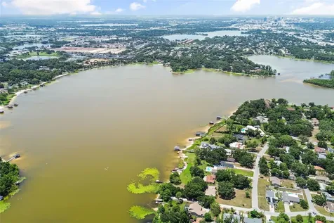 5409 Stratemeyer Drive Orlando FL 32839