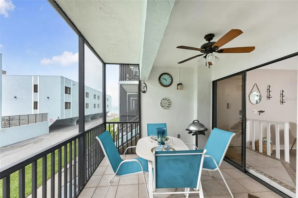 2810 N Beach Road Englewood FL 34223